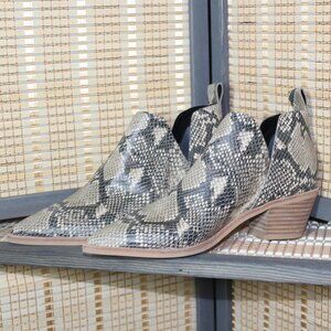 Dolce Vita Black and Cream Faux Snake Skin Booties NWOB